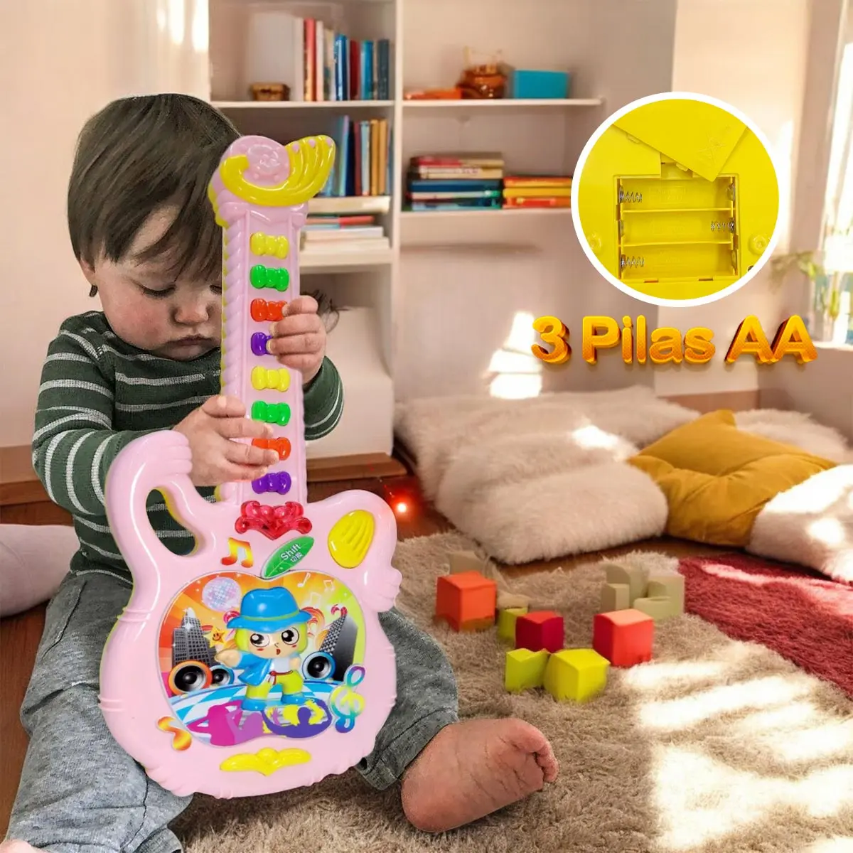 Niño jugando con guitarra de juguete rosa con botones coloridos.