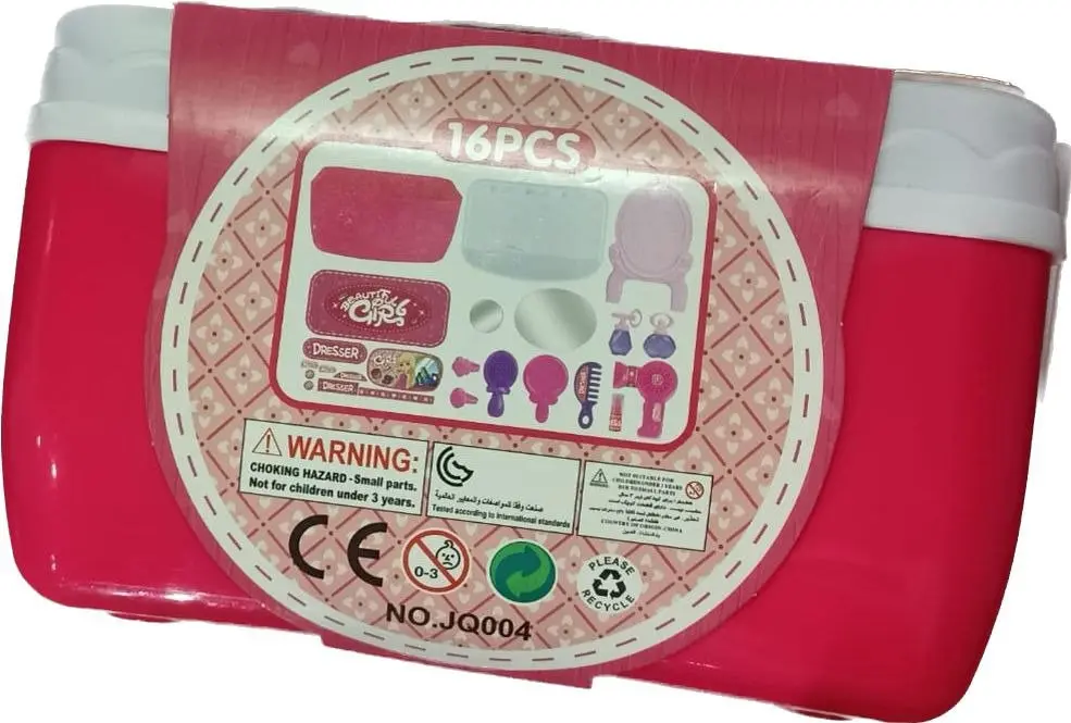 Maleta rosa con diseño de tocador y dibujos infantiles.