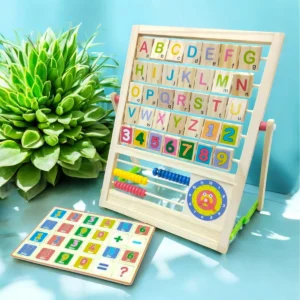 Tablero educativo infantil con letras, números y ábaco.