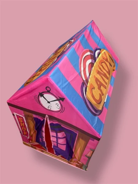 Tienda de campaña infantil con diseño de tienda de dulces.