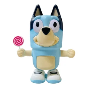 Figura de Bluey sosteniendo una piruleta, con colores vibrantes.